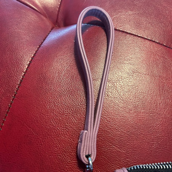 Wild Fable Wristlet - Pink & Gray - Picture 3 of 5